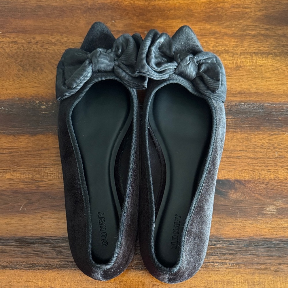 Old Navy Black Velvet Women's Flats